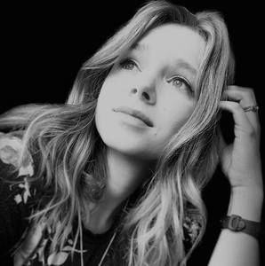 Meet your Posher, Annesha